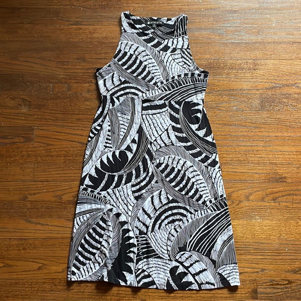 Athleta Black and White Santorini Patterned Dress
